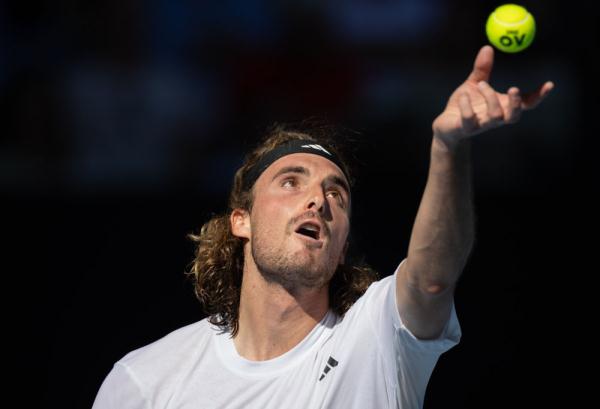 澳网横扫年终总决赛,西西帕斯惊艳四座 澳网横扫年终总决赛,西西帕斯惊艳四座