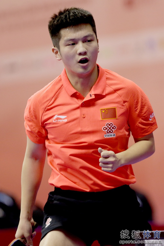 日本队完胜波兰队，张继科统治全场