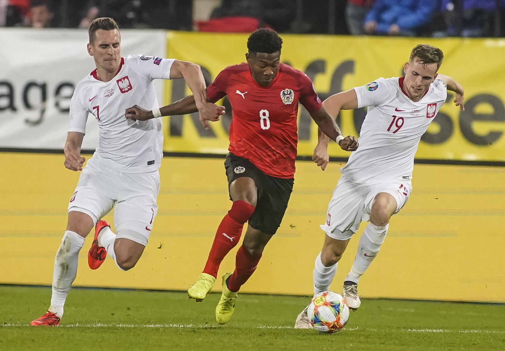 奥地利队险胜日本队，张继科带队取胜