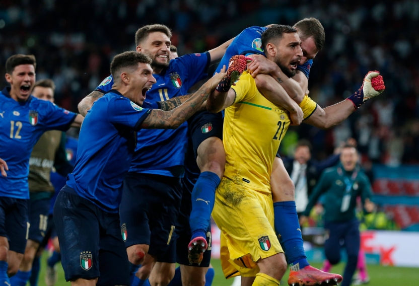 塞维利亚绝杀巴西，罗德里扛起全队