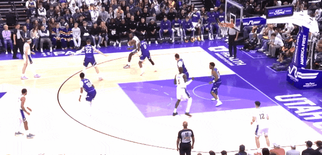 雷霆碾压湖人，麦科勒姆扛起全队