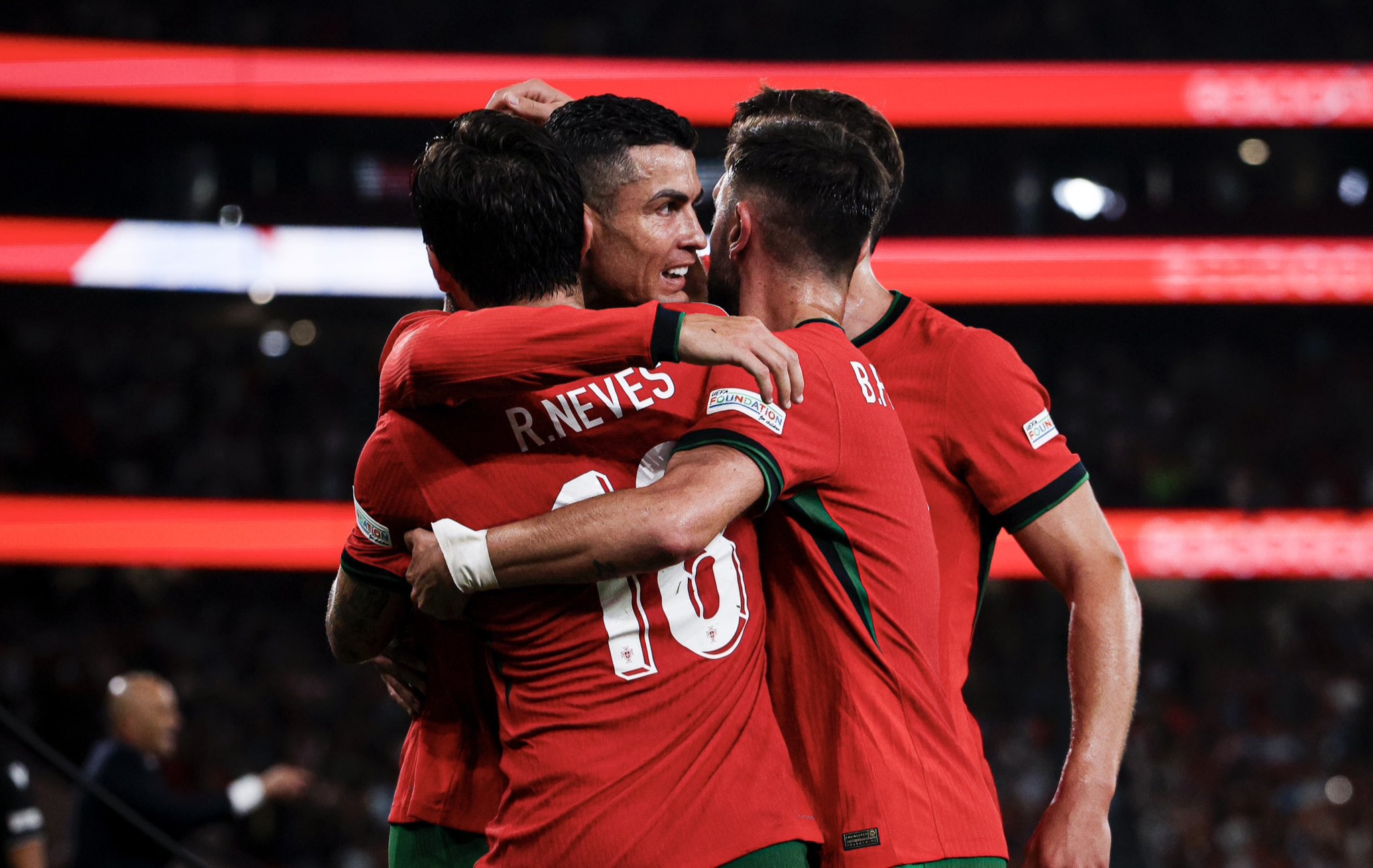 葡萄牙队逆转德国队，马龙高光表现