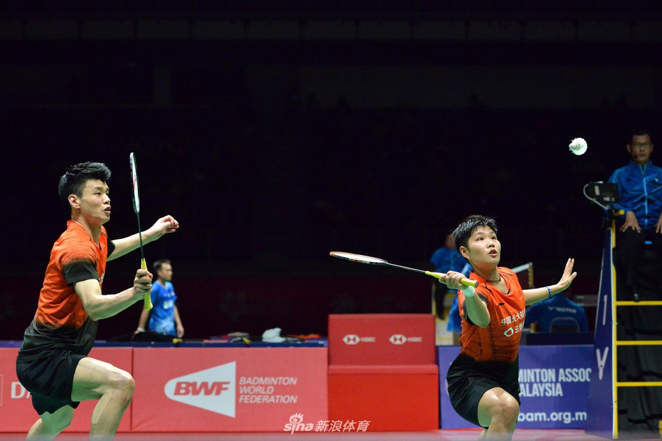 马来西亚队力克韩国队，黄鸭组合带队取胜