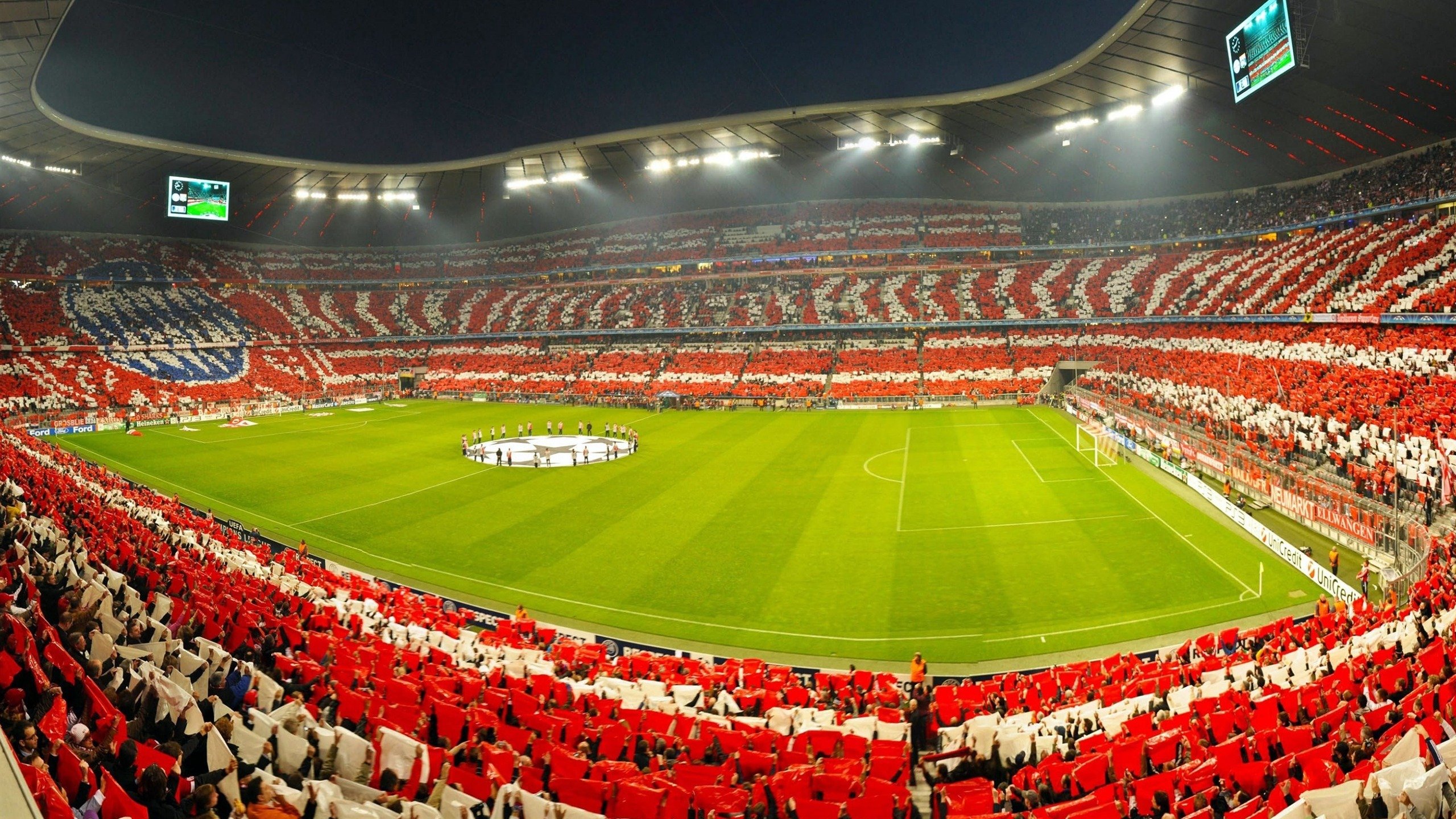 当足球超越国界，C罗的冠军级表现与澳大利亚对乌克兰的封锁启示